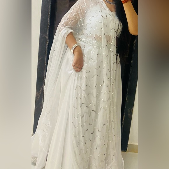 Brand-Aynaa, color-white satin lehenga,size-XL (customised) - Picture 3 of 9